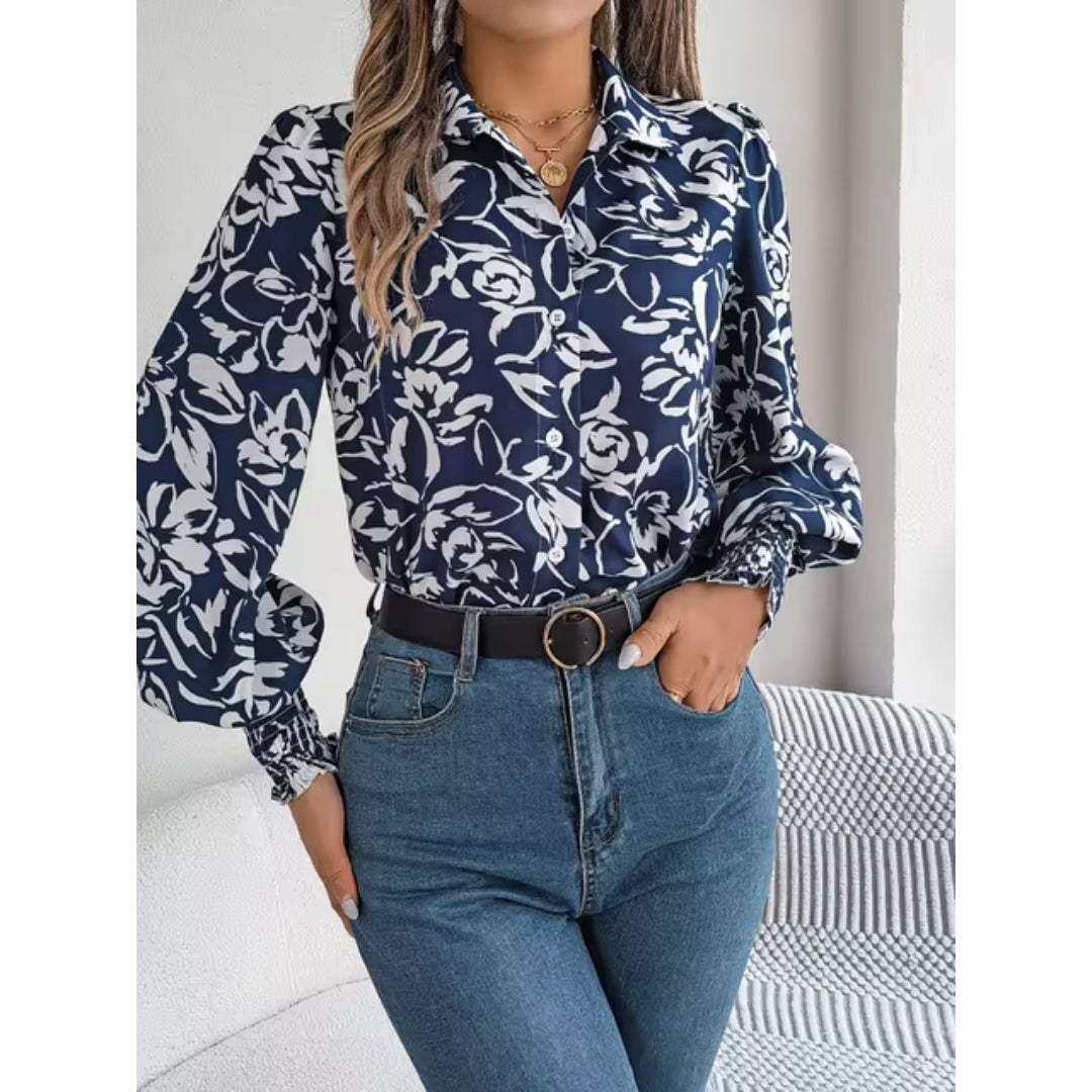 Chiara – Losvallende Blouse voor Dames met Dag-en-Nachtstijl
