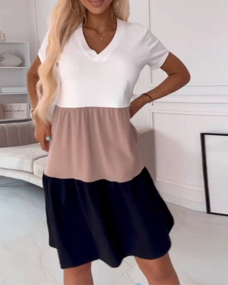 Isabella – Dames Zomerkleed met Kleurvlakken