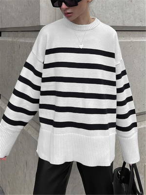 LucaVelluto™ Trui met handtekening en streep