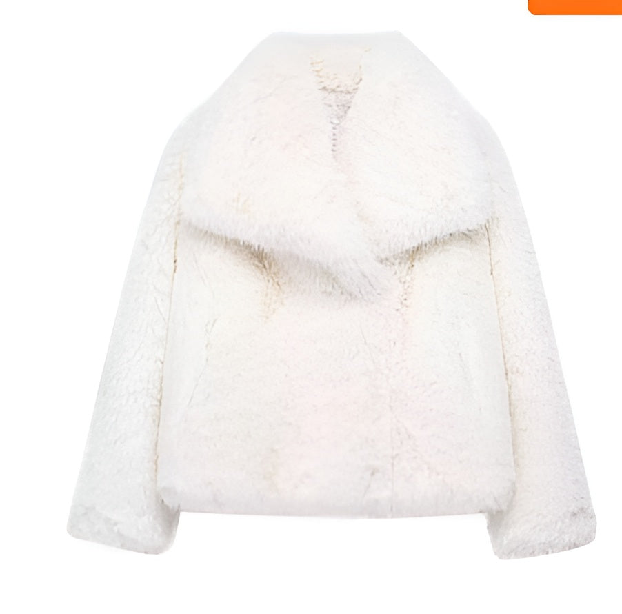 Isabella – Dames Plush Winterjas met Chique Reverskraag