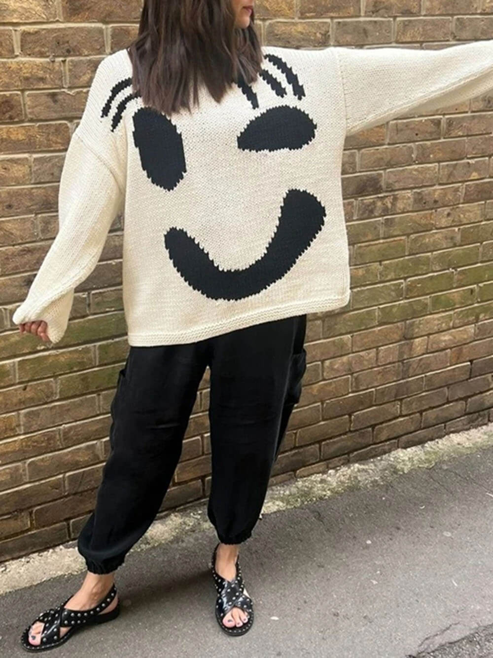 IncantoFelice™ Smiley Sweater