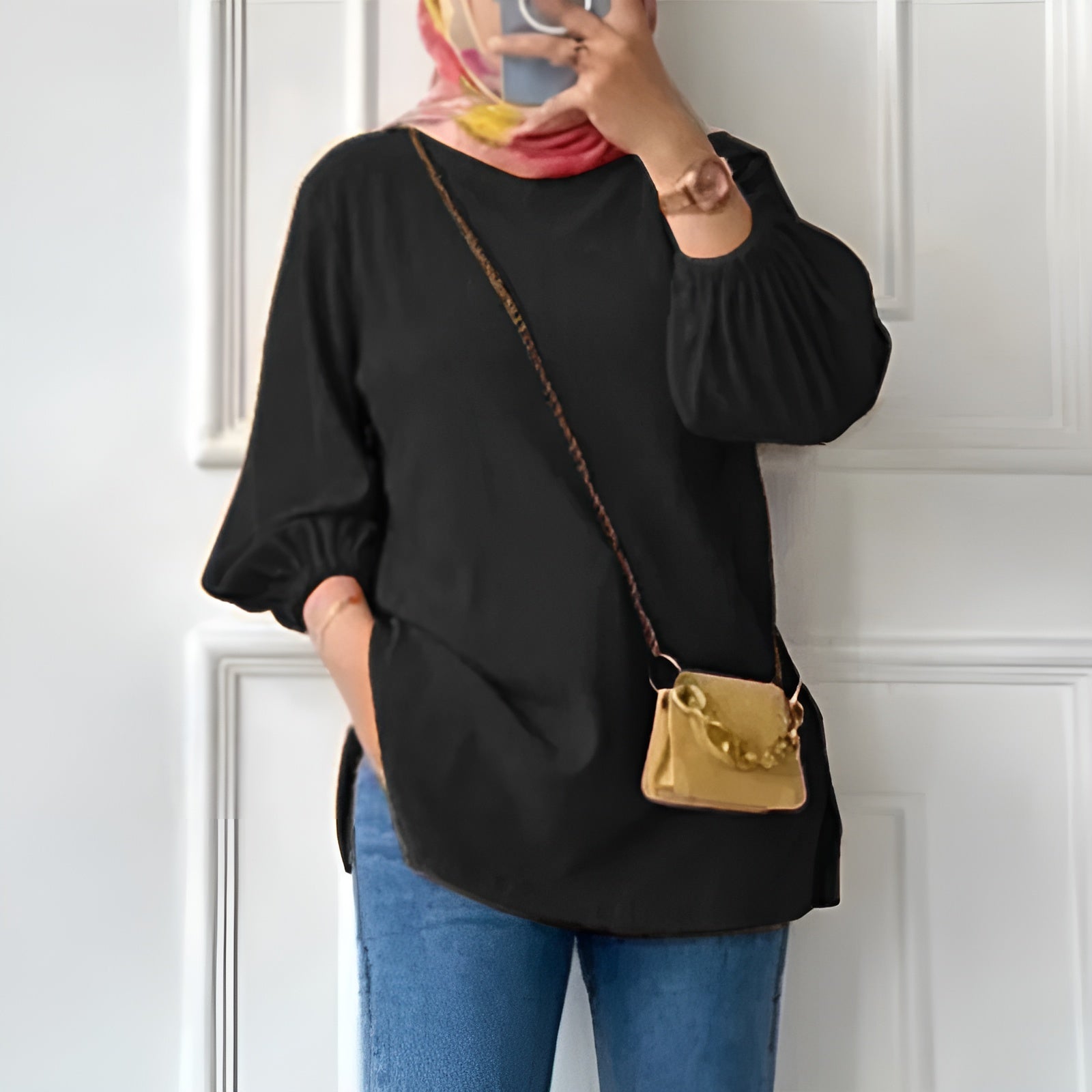 Amina – Dames Blouse met Pofmouwen en Ronde Hals
