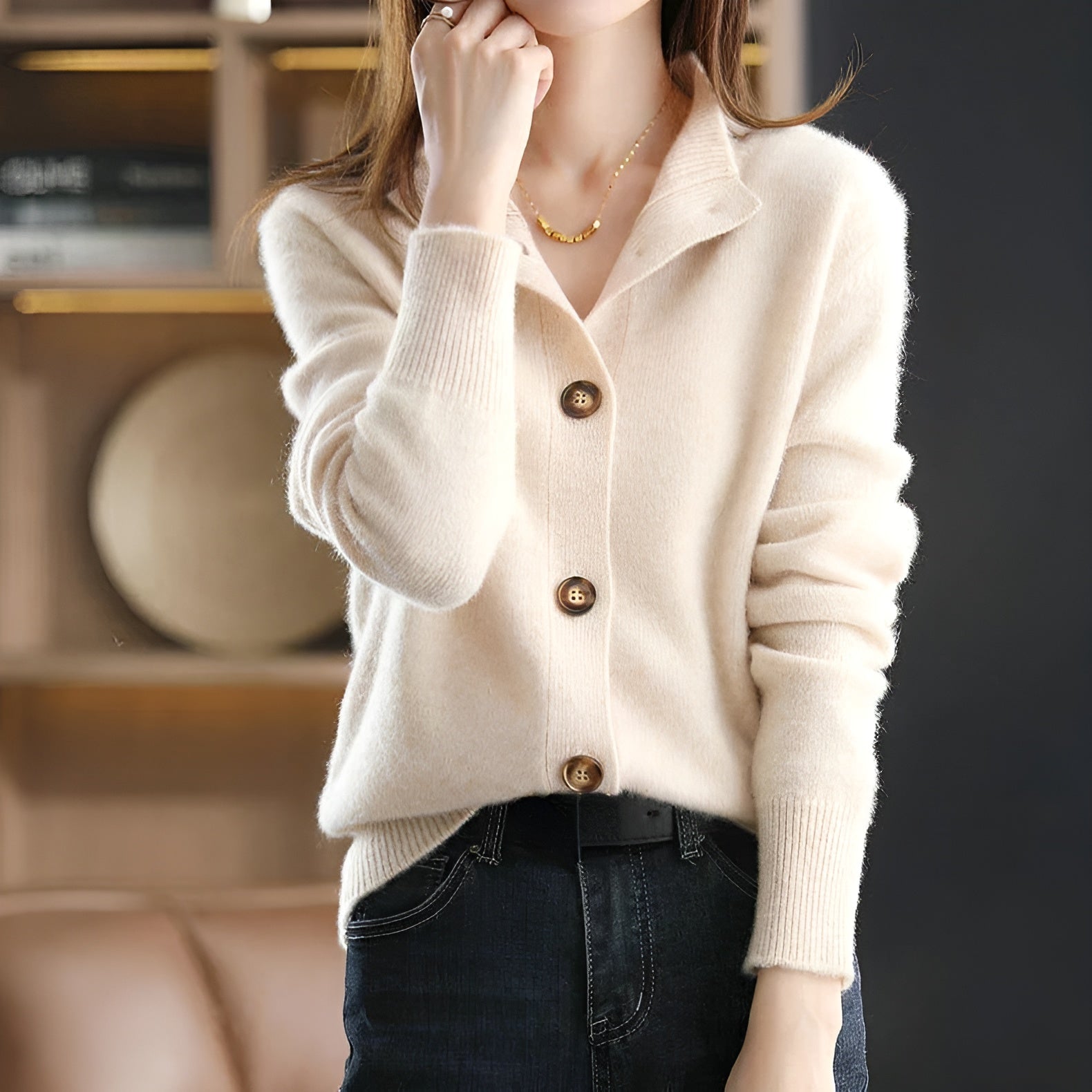 Clara – Tijdloze Cashmere Damescardigan