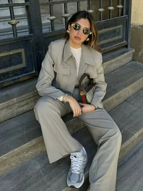 CarlaVannelli Jas en Broek Set Voor Vrouwen