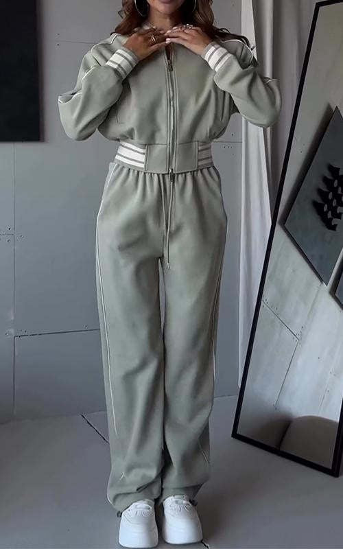 GiuliaArtioli Ronde Hals Tweedelig Pak