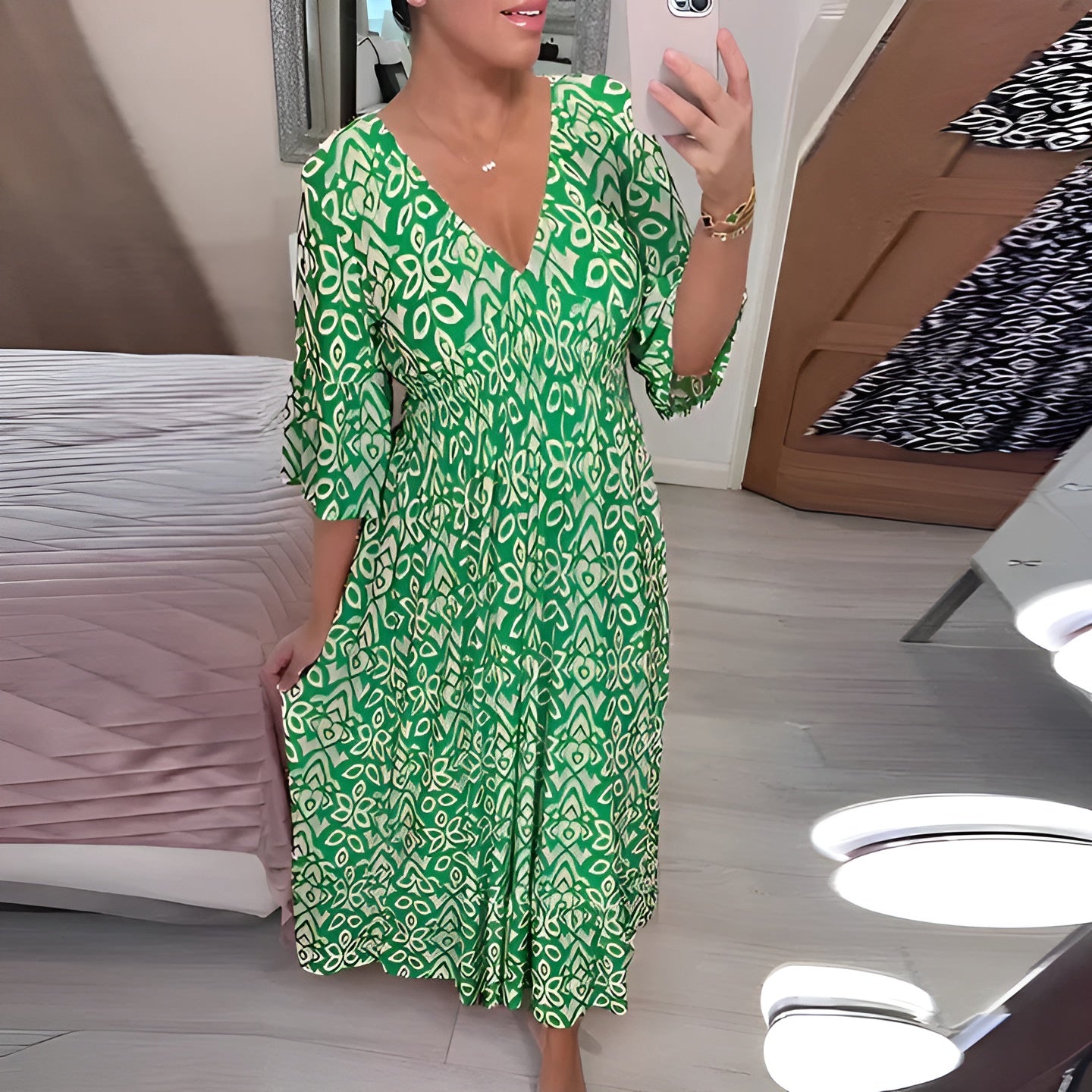 Isabella – Luchtige V-Hals Zomerjurk voor Dames