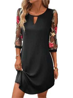 Adriana – Geborduurde Dames Jurk tot op de Knie