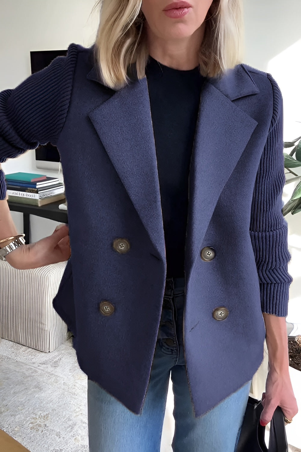 Camille – Dames Blazer van Vegan Wol met Gebreide Mouwen