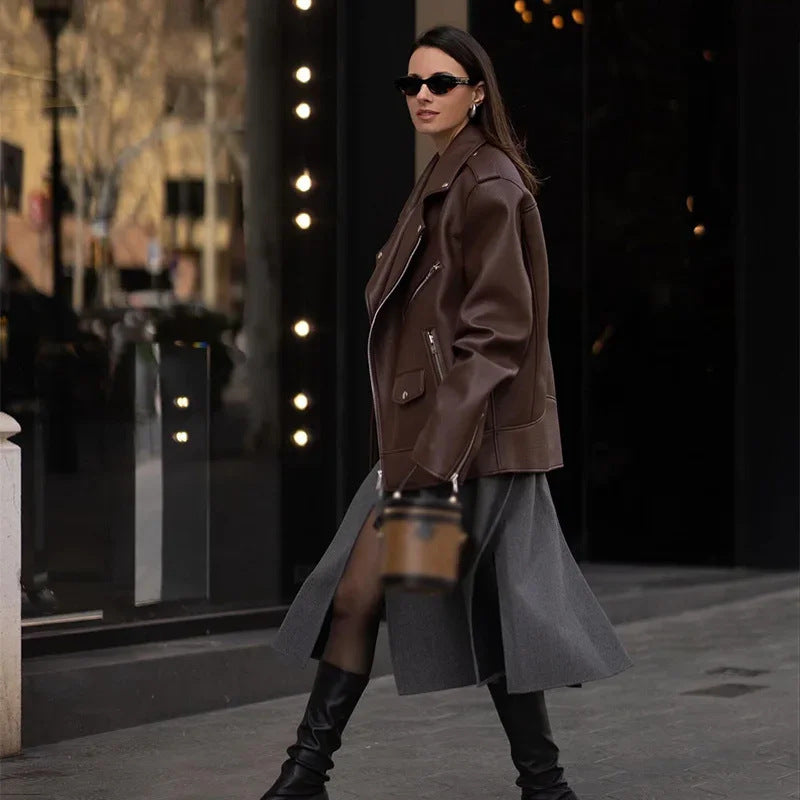 Isabella – Moderne Dames Korte Leren Look Jas
