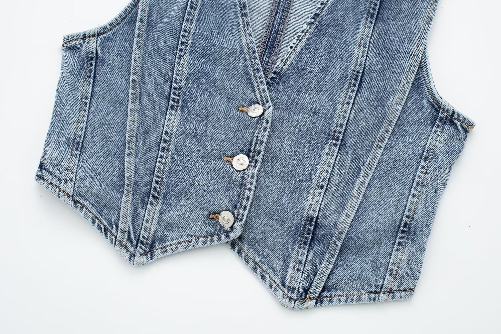 Chiara – Lichtblauwe Cropped Denim Damesvest