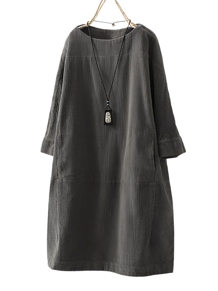 Helena – Comfortabele damesjurk met ronde hals en zachte structuur