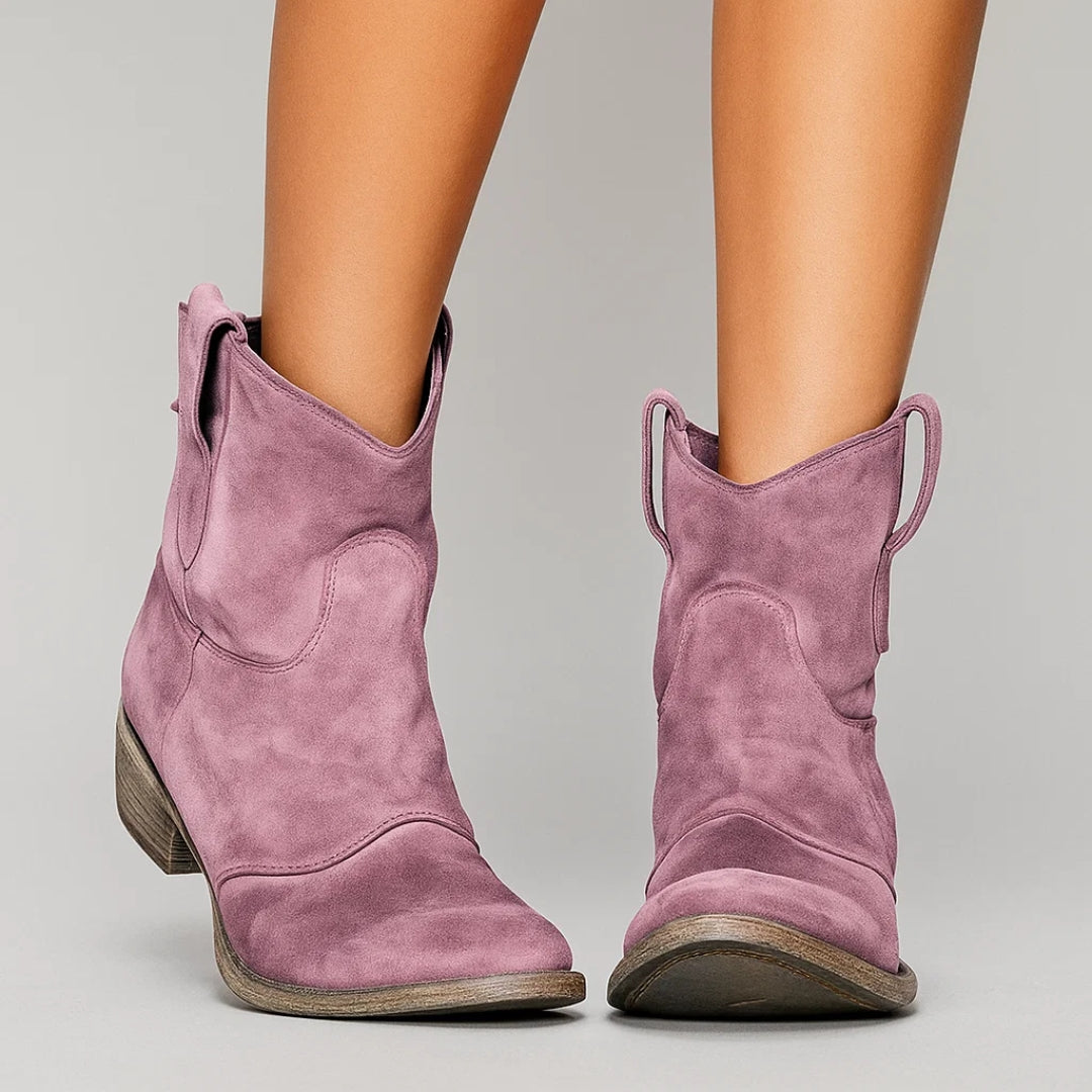 Zoey – Dames Enkellaarzen met Western-Accent