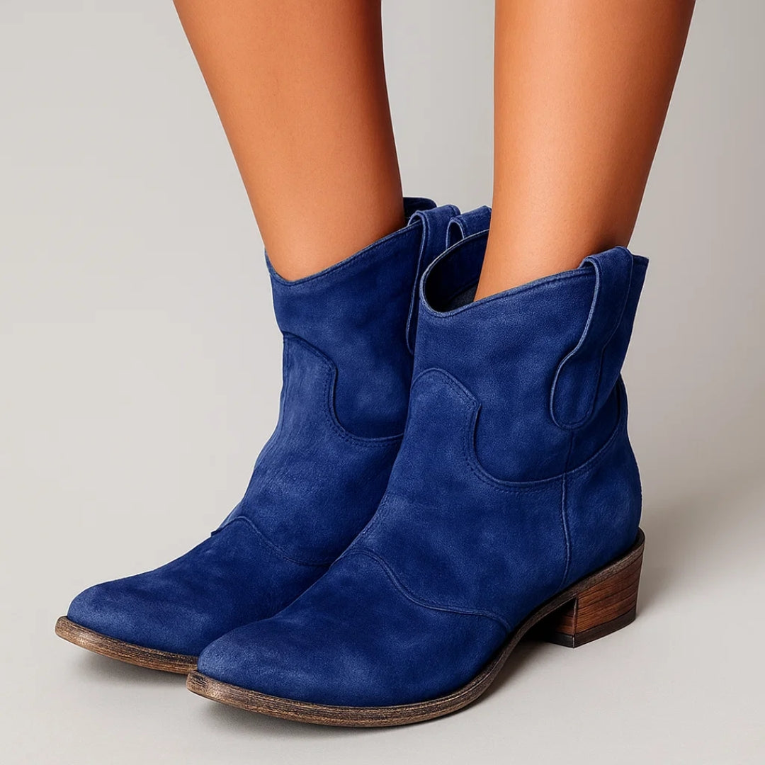 Zoey – Dames Enkellaarzen met Western-Accent