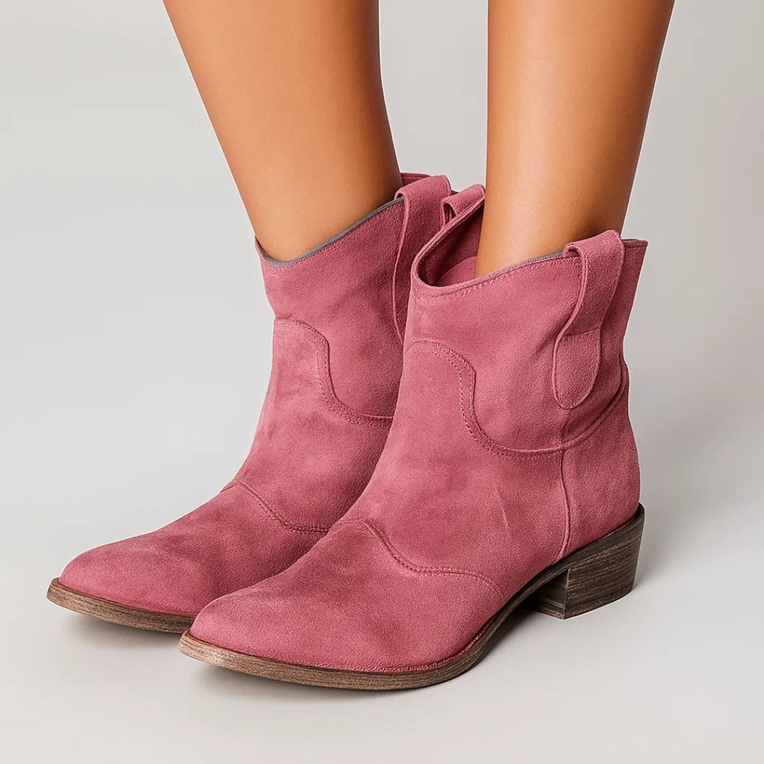 Zoey – Dames Enkellaarzen met Western-Accent