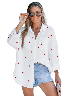 Camille – Zachte Katoenen Damesblouse met Hartjesprint