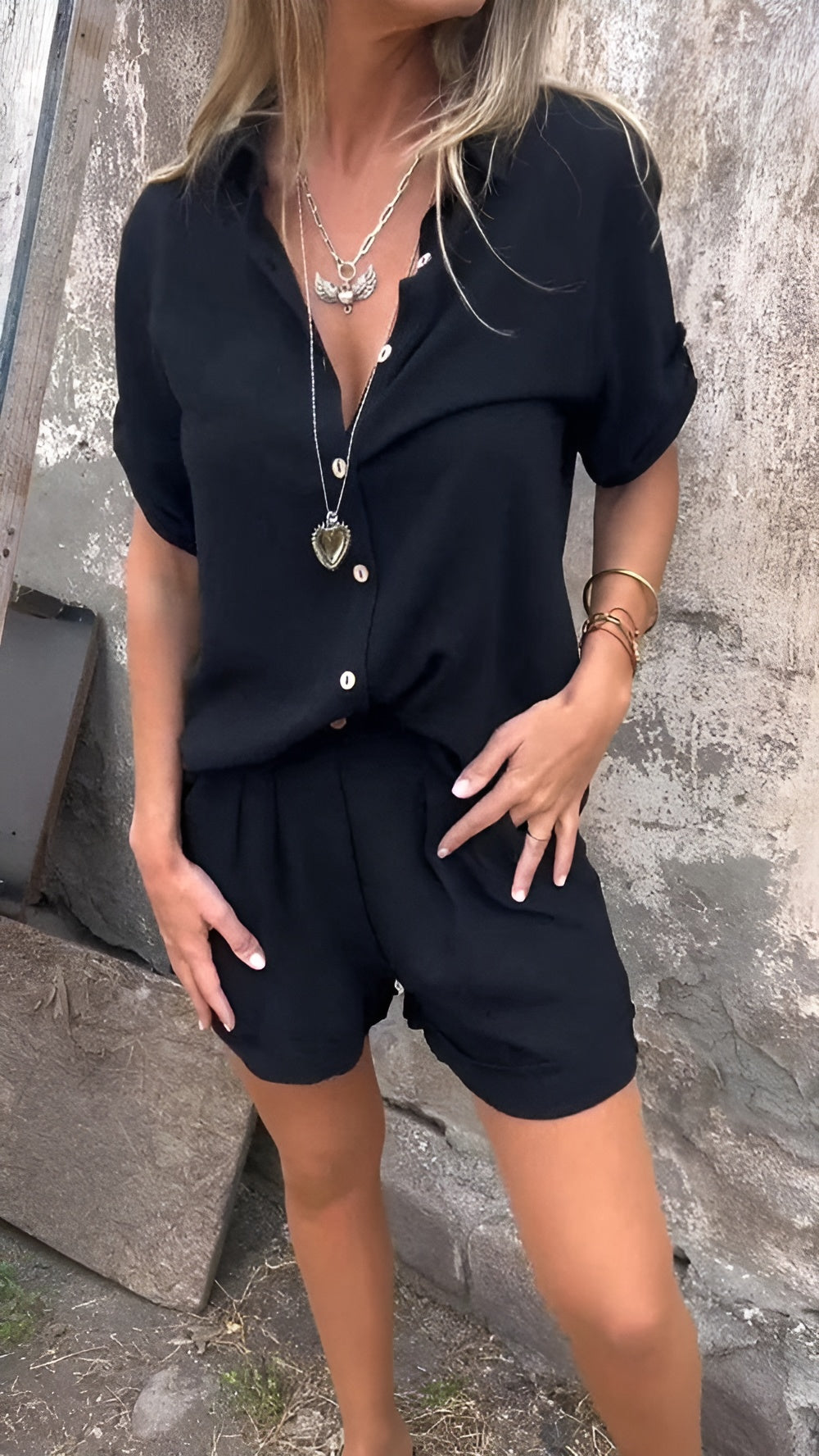Isabella – Let Damesæt med Bluse og Shorts