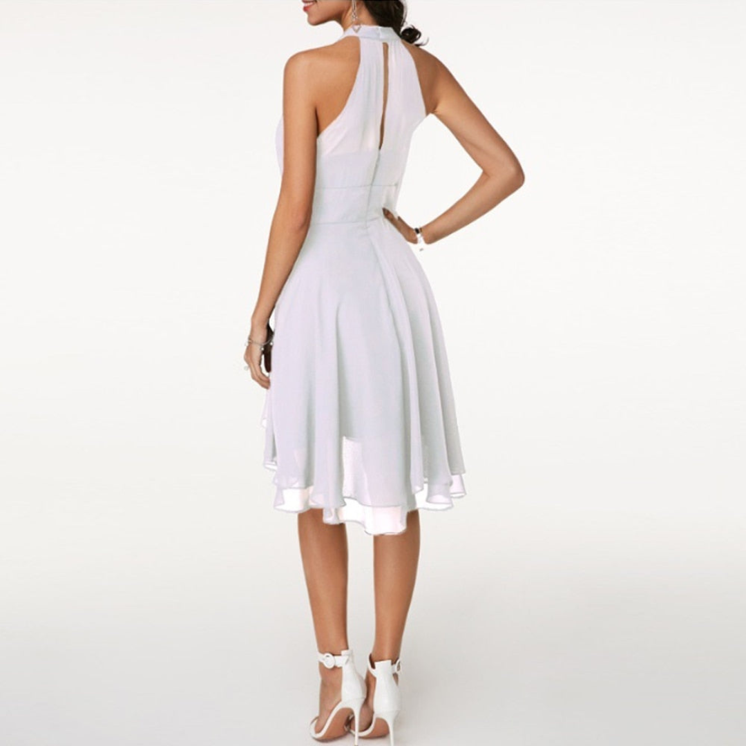 Chiara – Elegante Damesjurk met Speelse Ruffles