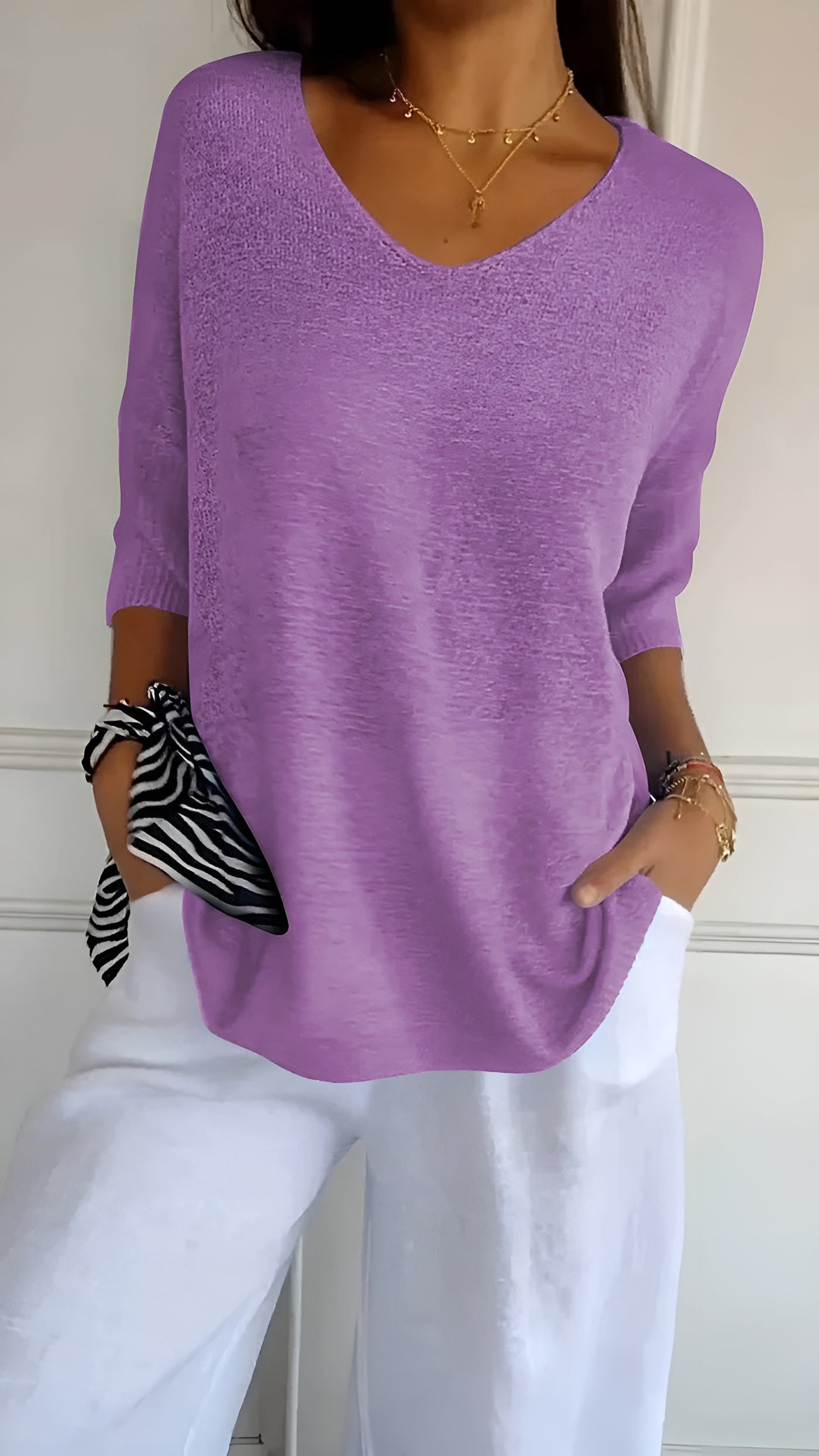 Isabella – Zachte Gebreide Dames Top met V-Hals en Mouwloos Design