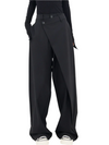 Clara – Relaxed Casual Damesbroek met Gedurfd Design