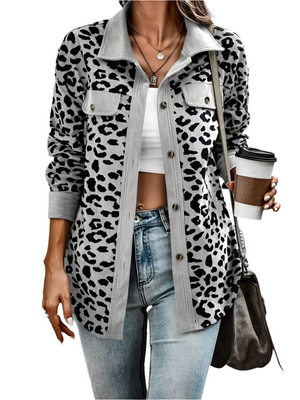 Zyra – Comfortabele Dames Jas met Luipaardprint