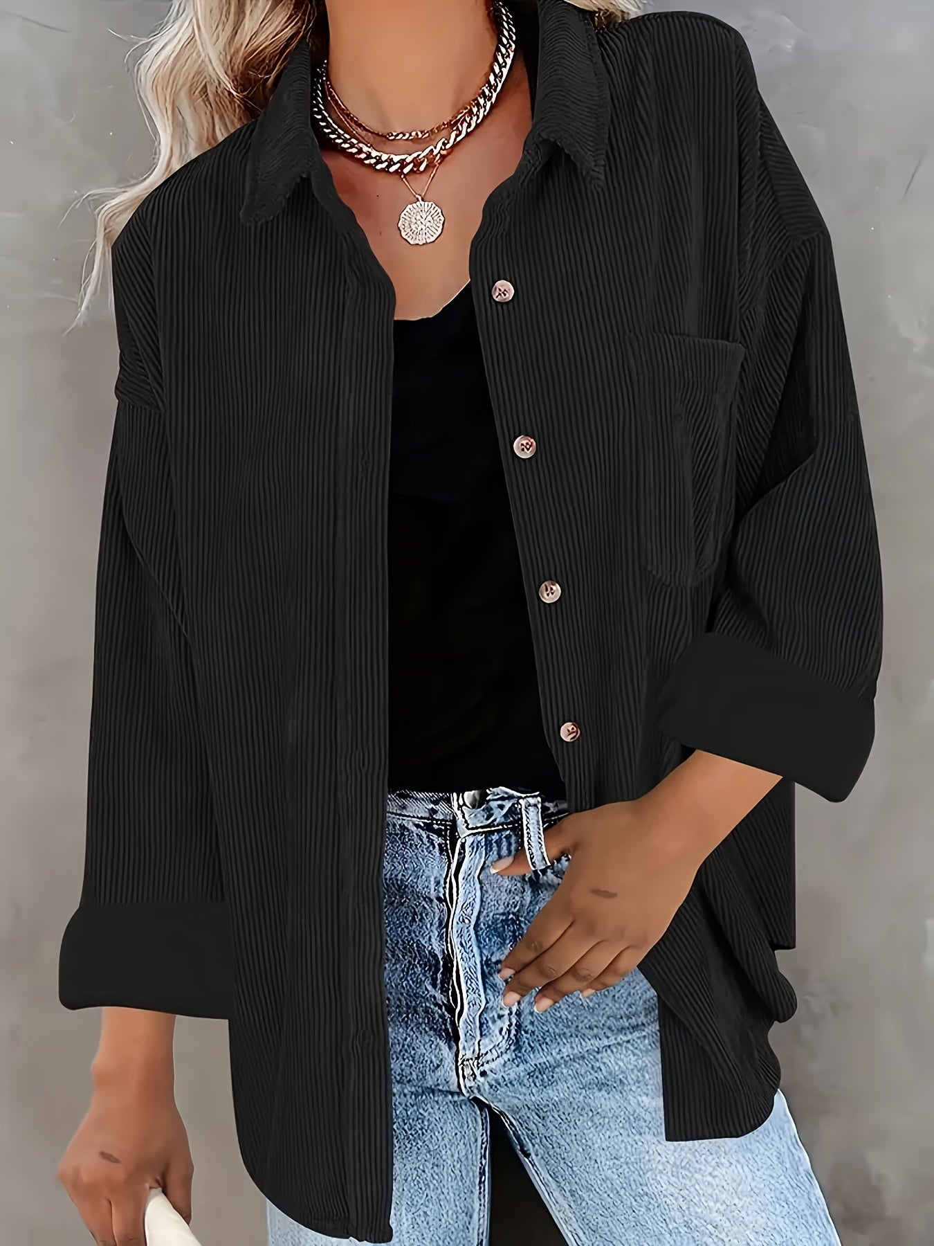 Sofia – Oversized Corduroy Damesblouse