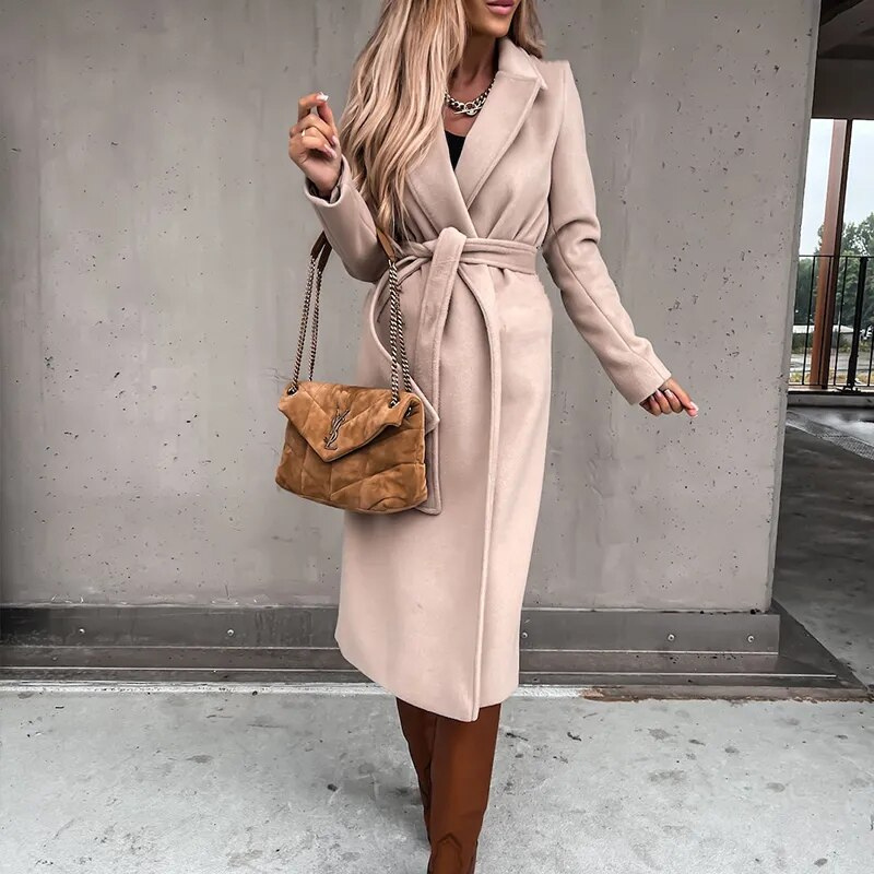 Elena – Elegante Lange Damesmantel van Wol