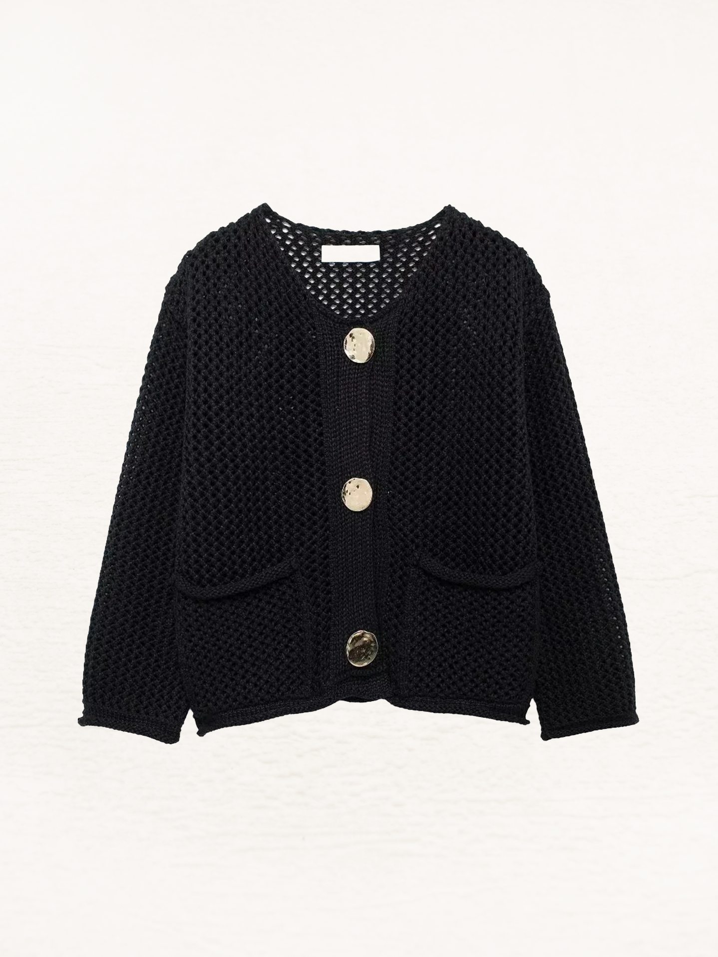 Giulia – Grofgebreid Damesvest met Metallic Knopen