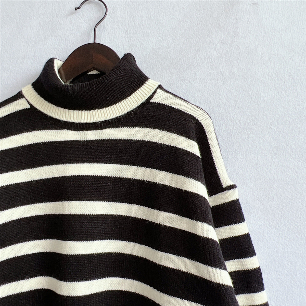 Elena – Gestreepte Gebreide Trui voor Herfst & Winter