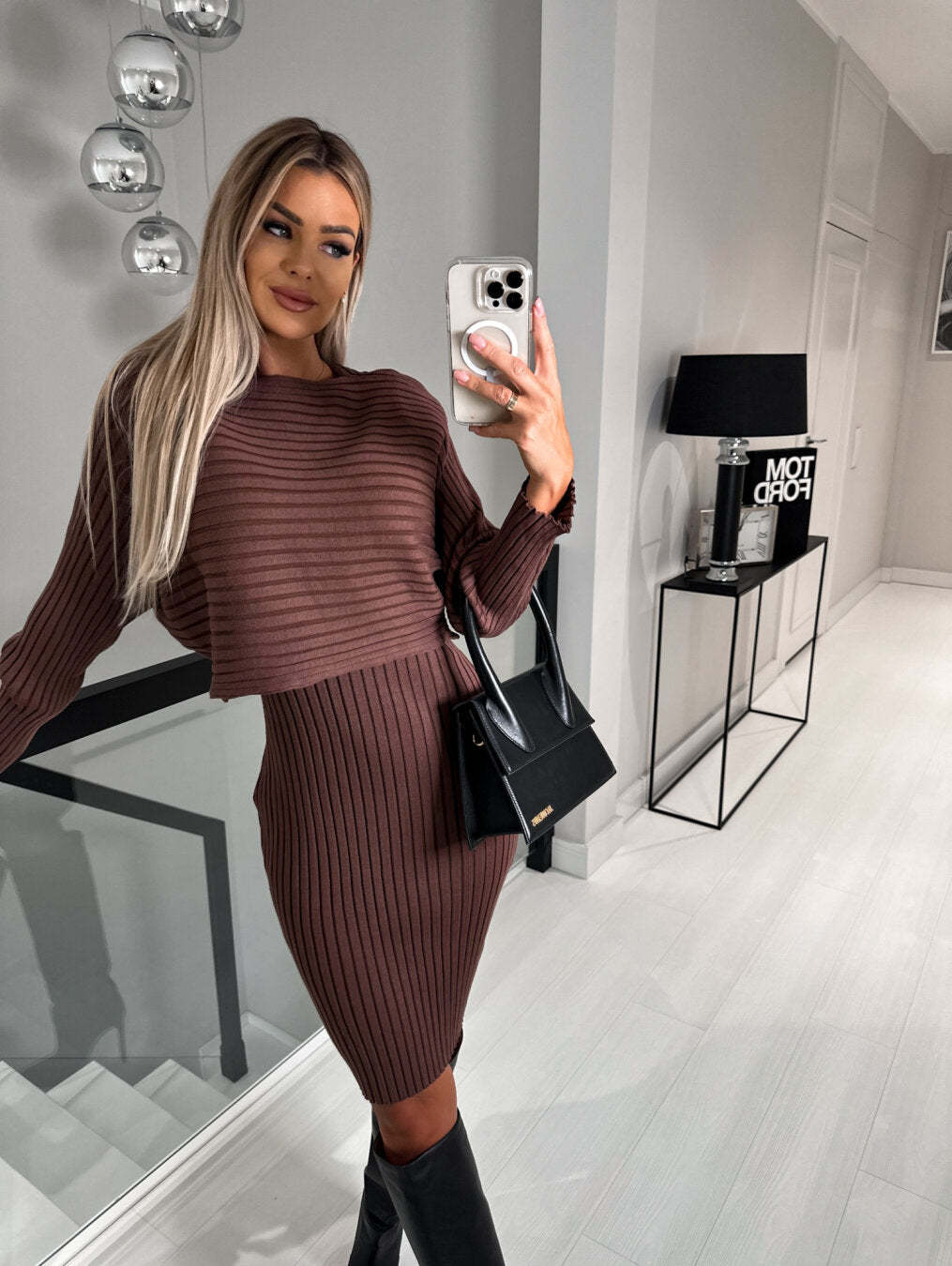 Alessia – Gebreide Dames Twinset Jurk met Vest