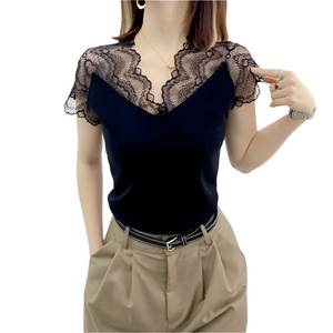 Isabella – Dames Blouse met Kanten Kraag en Korte Mouwen
