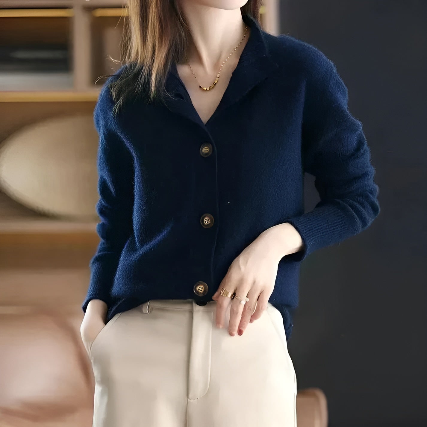 Clara – Tijdloze Cashmere Damescardigan
