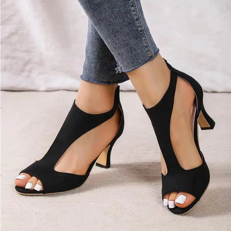 Layda – T-Strap Damesschoenen met Franse Hak