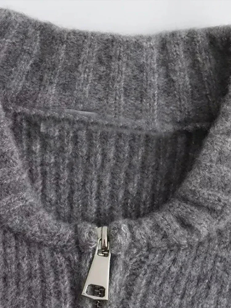 Isabella – Tijdloze Gebreide Dames Gilet