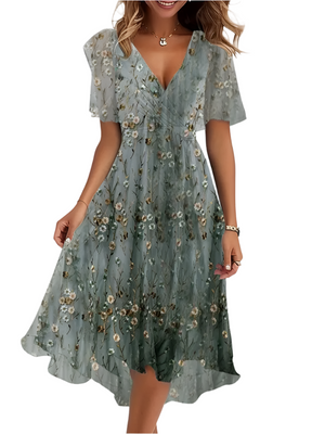 Karylle – Zomerjurk met Diepe V-Hals en Elegante Swing voor Dames