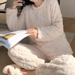 ValentinaSoffice™ Fluwelen pyjamaset