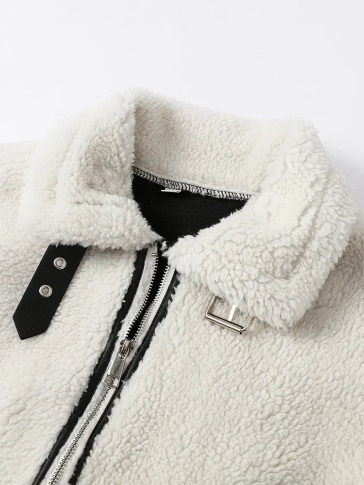 Lucia – Beige Lambswollen Winterjas voor Dames