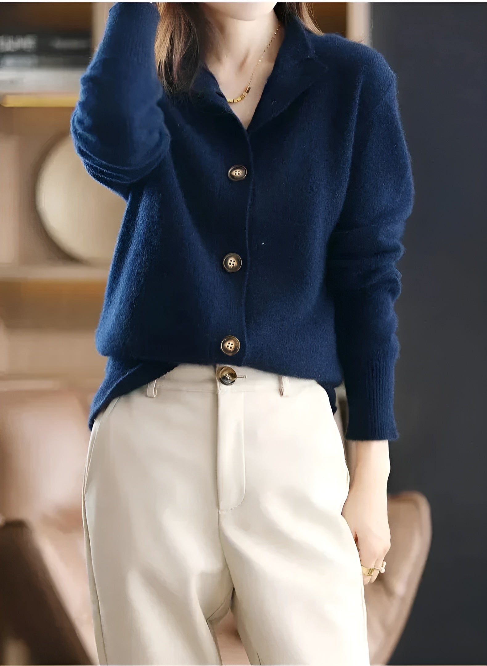 Clara – Tijdloze Cashmere Damescardigan