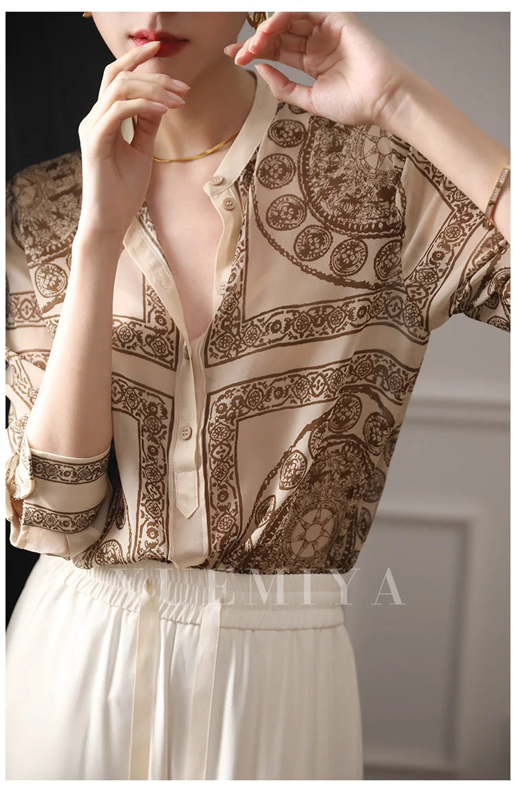 Isabella – Elegante Dames Blouse met Lange Mouwen en Print