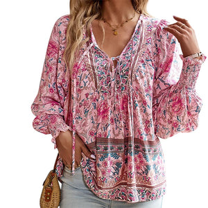Shuvée – V-Hals Dames Blouse met Lenteprint en Losse Pasvorm