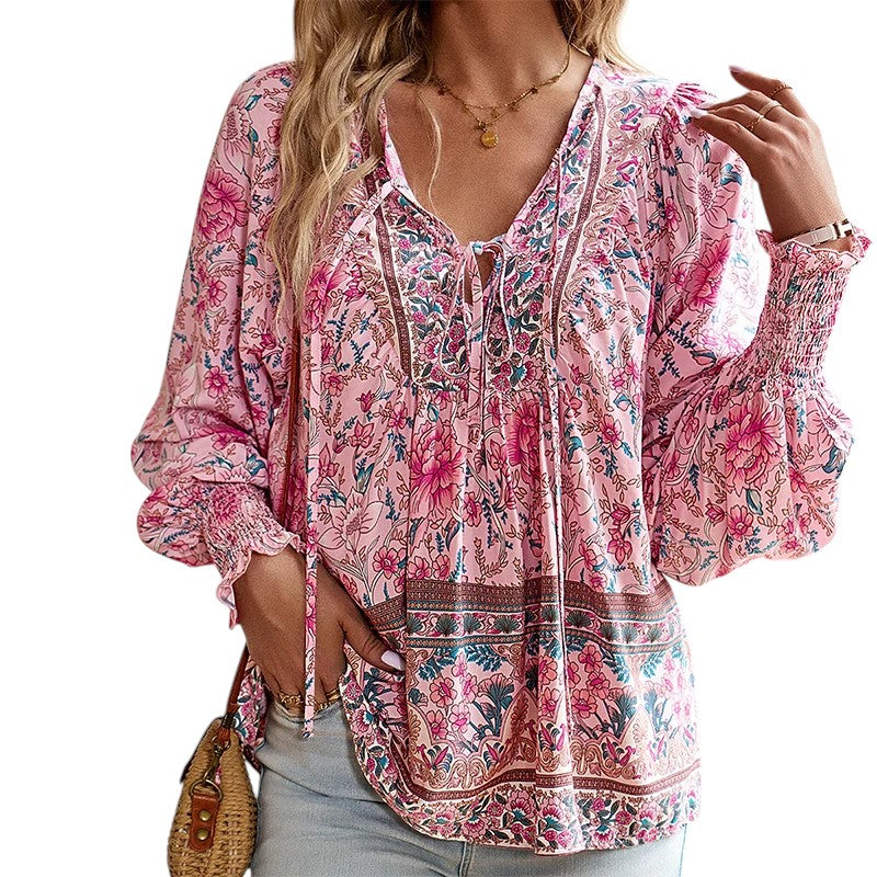 Shuvée – V-Hals Dames Blouse met Lenteprint en Losse Pasvorm