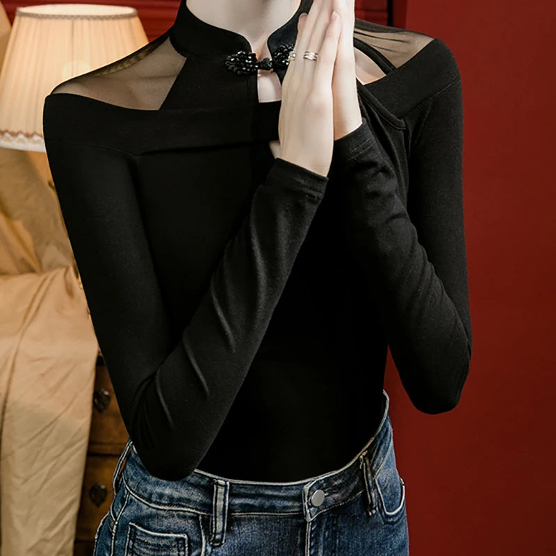 Kiesha – Mesh Dames Top met Asymmetrische Halslijn