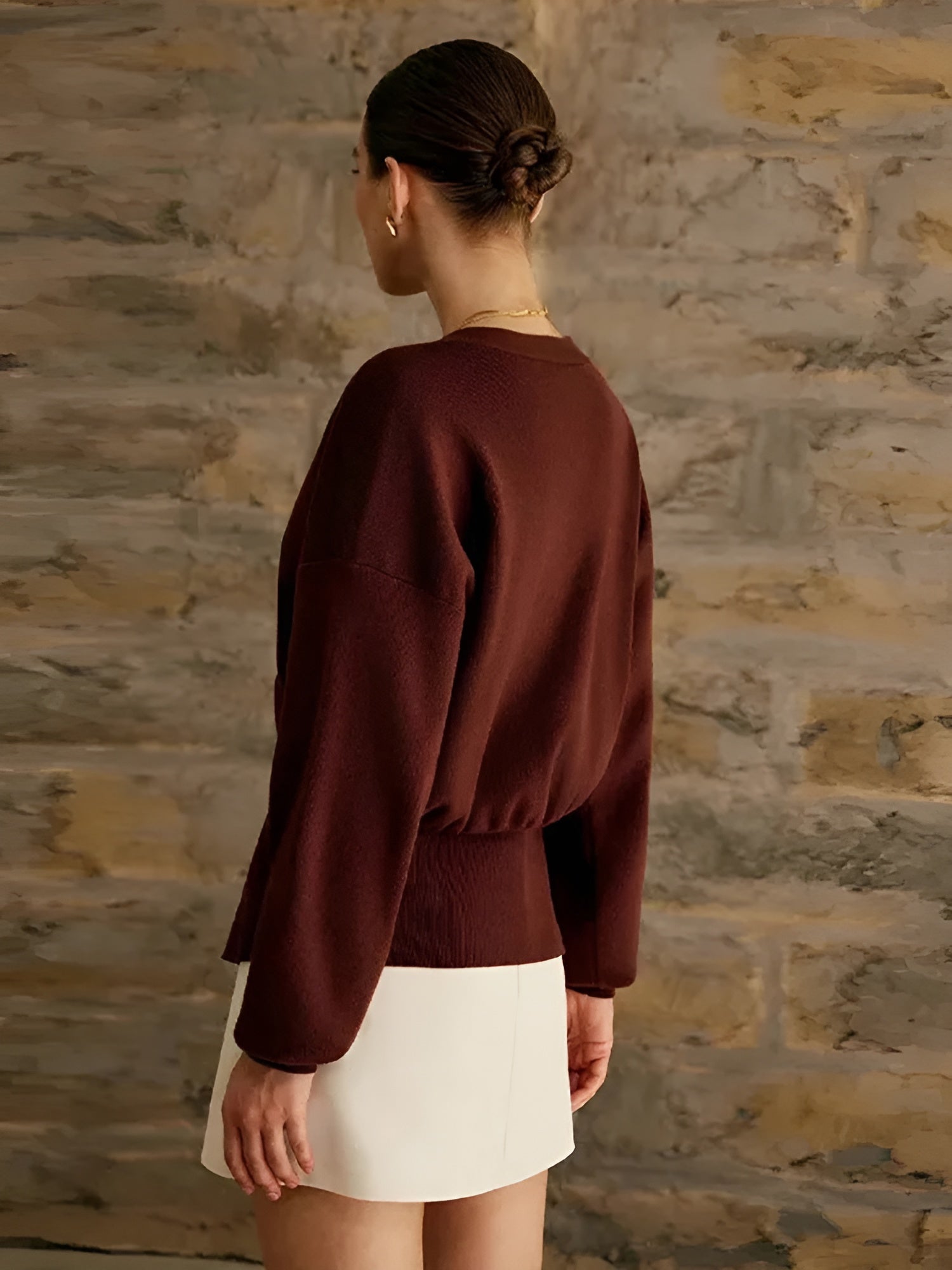 Elena – Kortgebreid Damesvest voor de Herfst