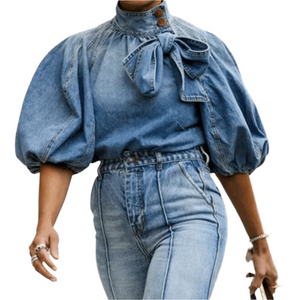 Elena – Denim Turtle Neck Blouse voor Dames met Knoopsluiting