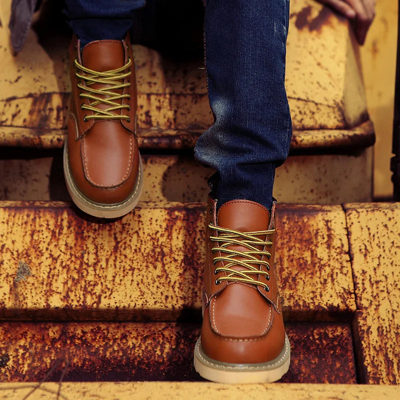 Lorenzo – Retro Heren Winterlaarzen met Antislip Zool