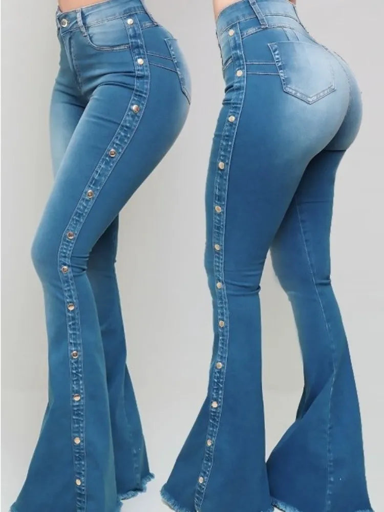 LuciaPregiato™️ Flare jeans met knoopdetail