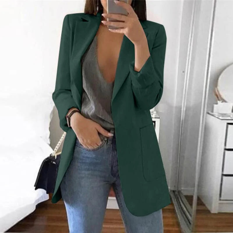 Alessia – Getailleerde Dames Blazer in Uitgebreide Maten