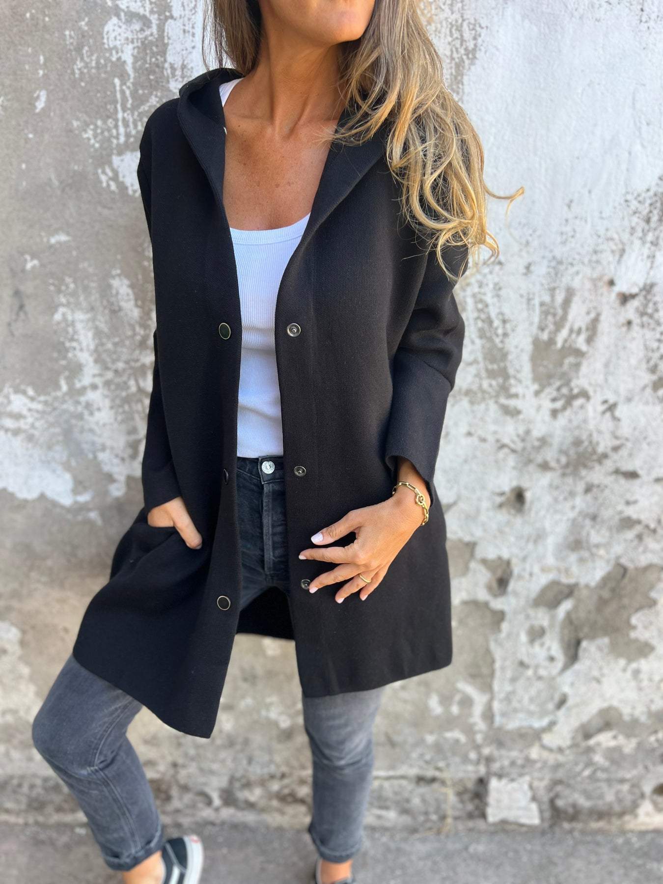 Aurelia – Dames Jas met Capuchon voor Stijlvol Comfort