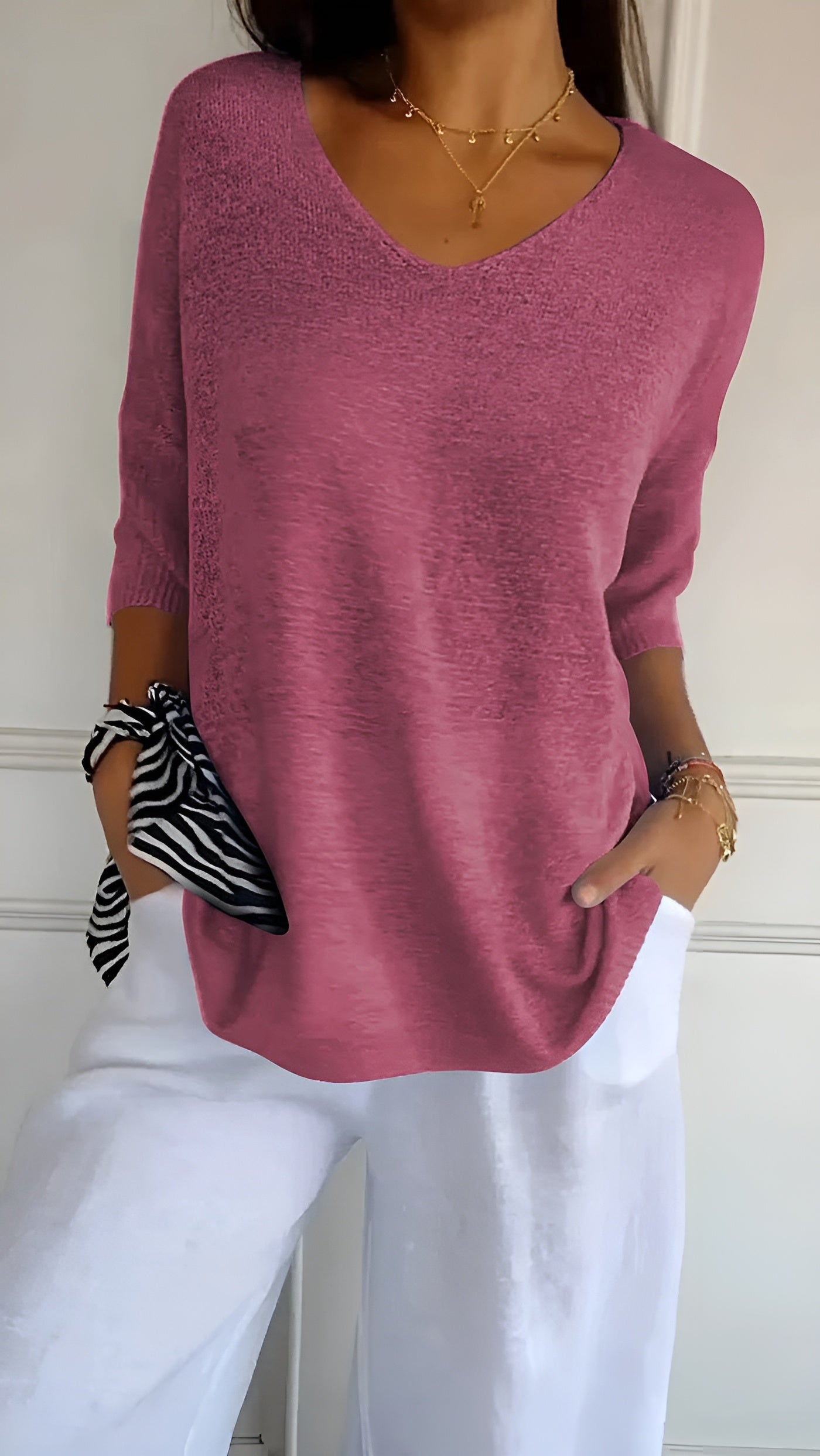 Isabella – Zachte Gebreide Dames Top met V-Hals en Mouwloos Design