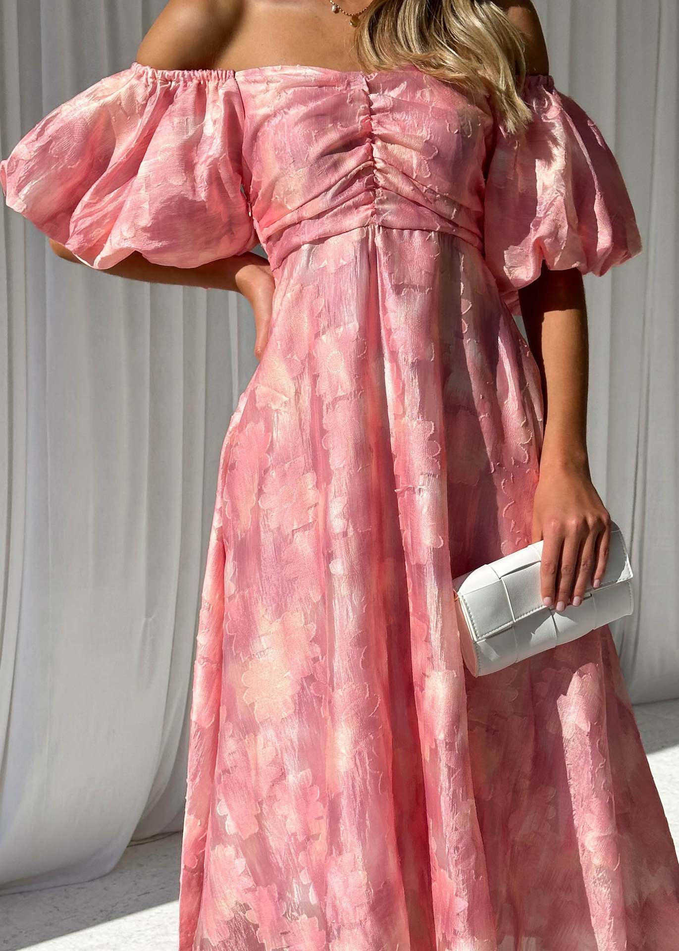 Jemimah – Off-Shoulder Damesjurk van Luchtige Organza