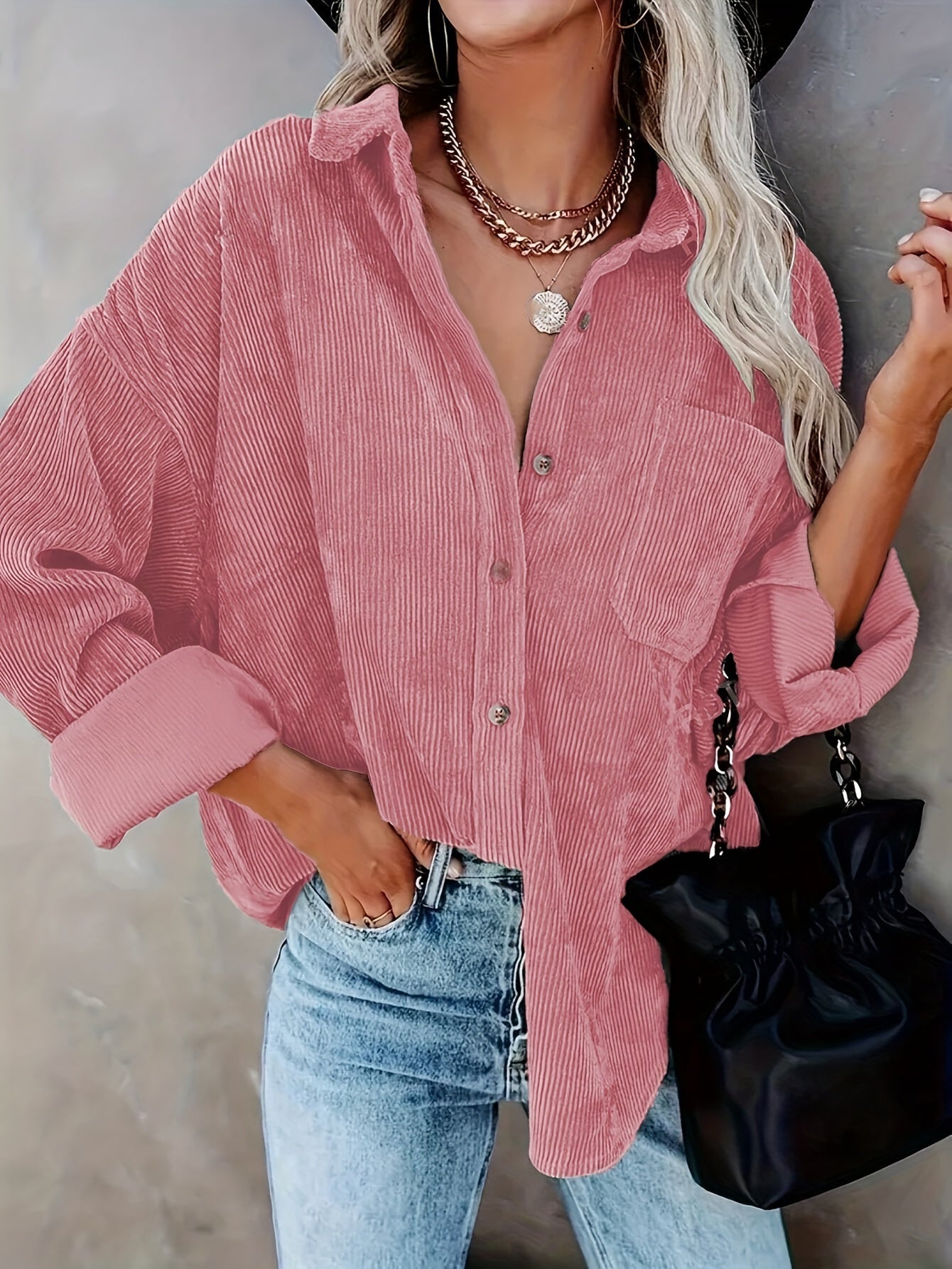 Sofia – Oversized Corduroy Damesblouse